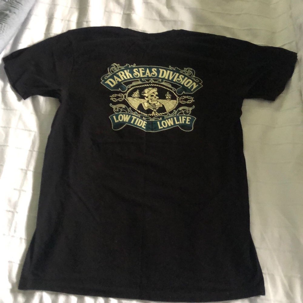 Dark seas T-shirt